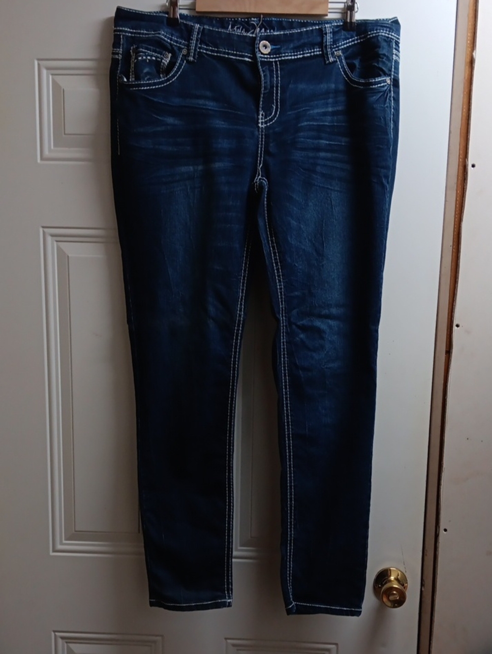 Ariya Dark Indigo Skinny Jeans with Contrast Stitching